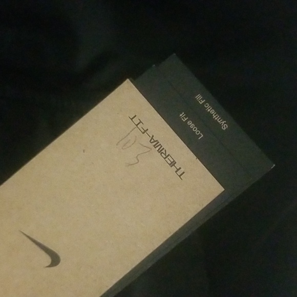 Nike Therma-Fit Running Vest (M) NWT - Picture 6 of 13